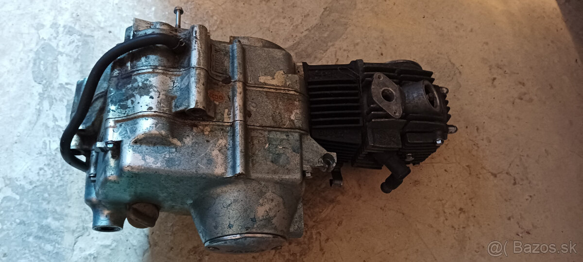 Náhradné diely na motocykel Jawa Betka 50 - 10