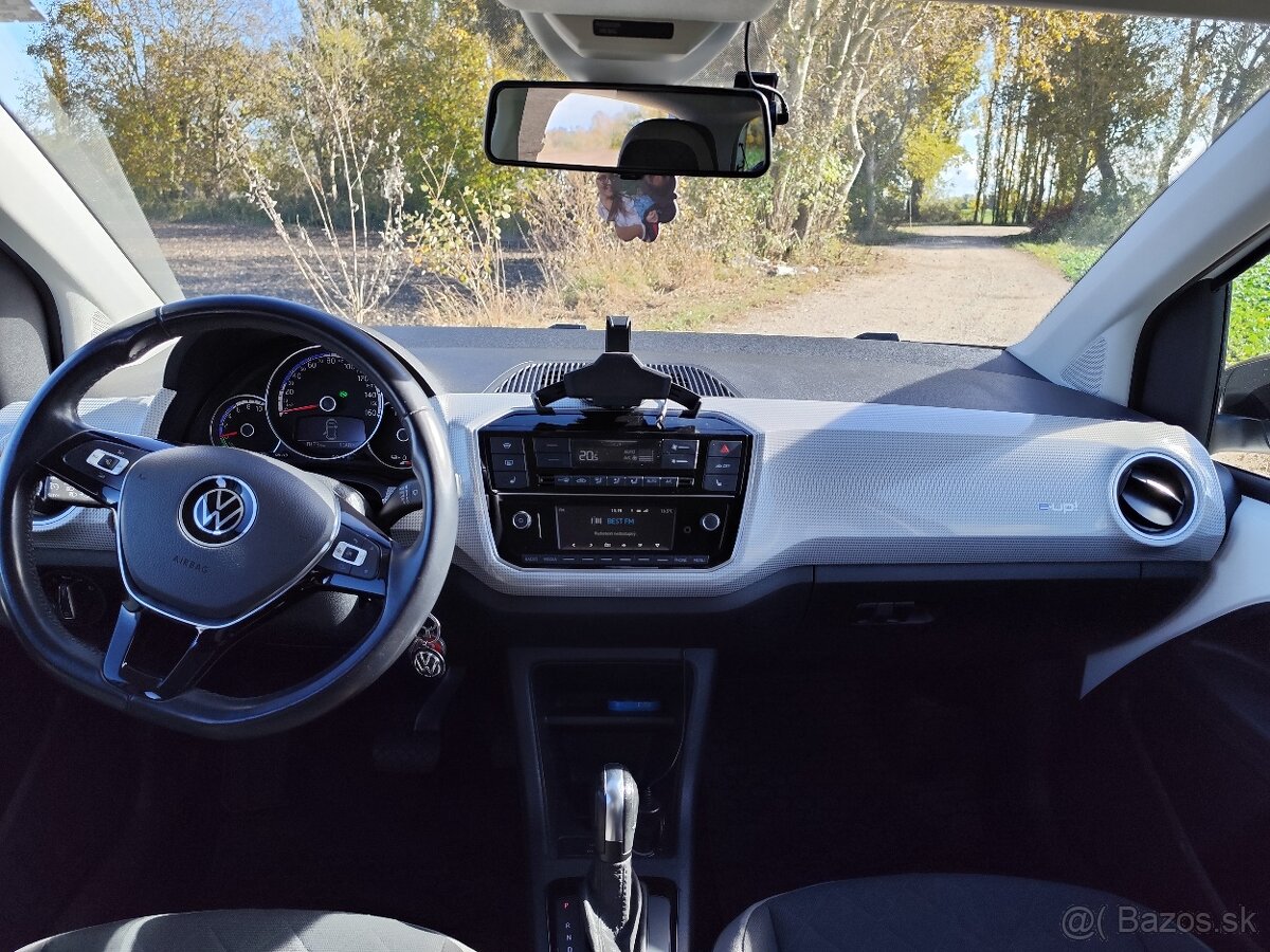Volkswagen e-Up 61 kW - 10