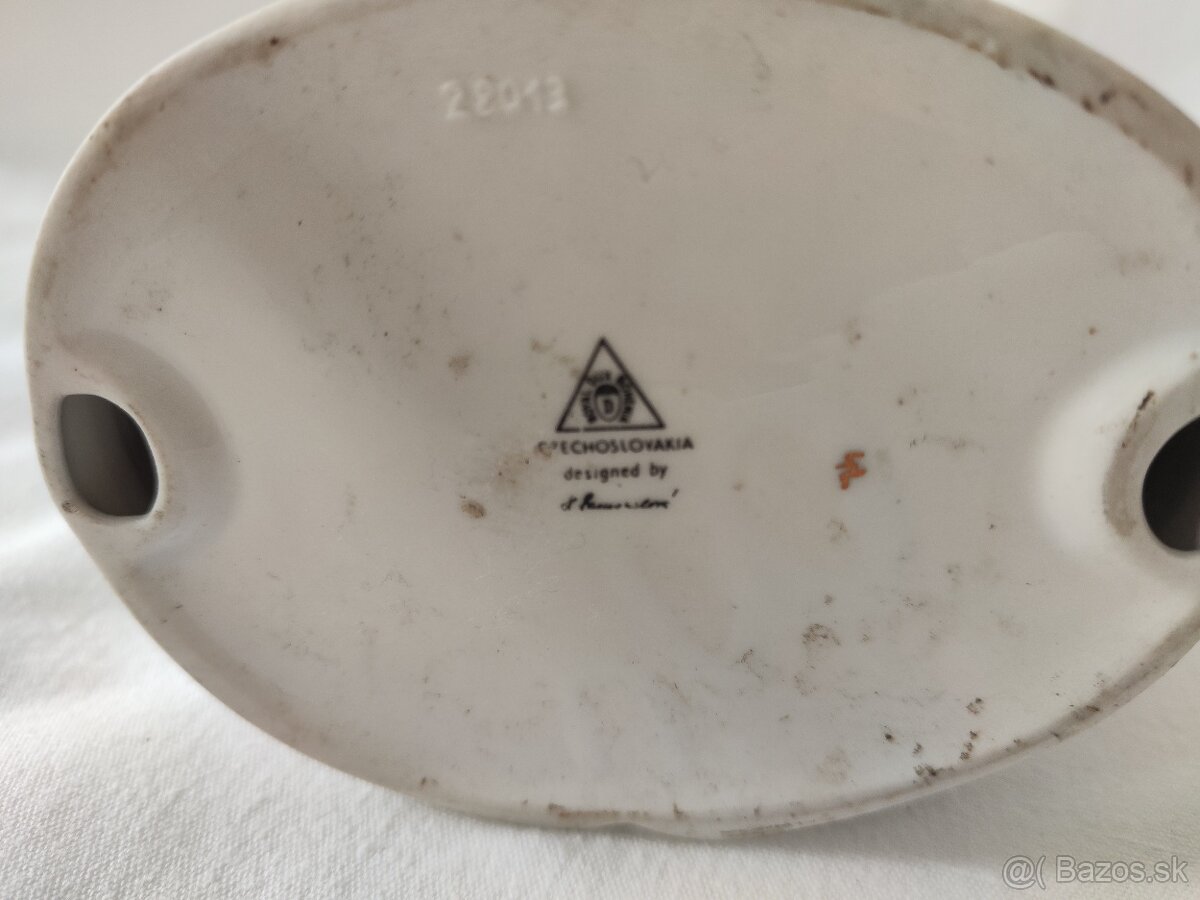 Royal DUX- plastika Muž s troubou, Helena Samohelová - 10