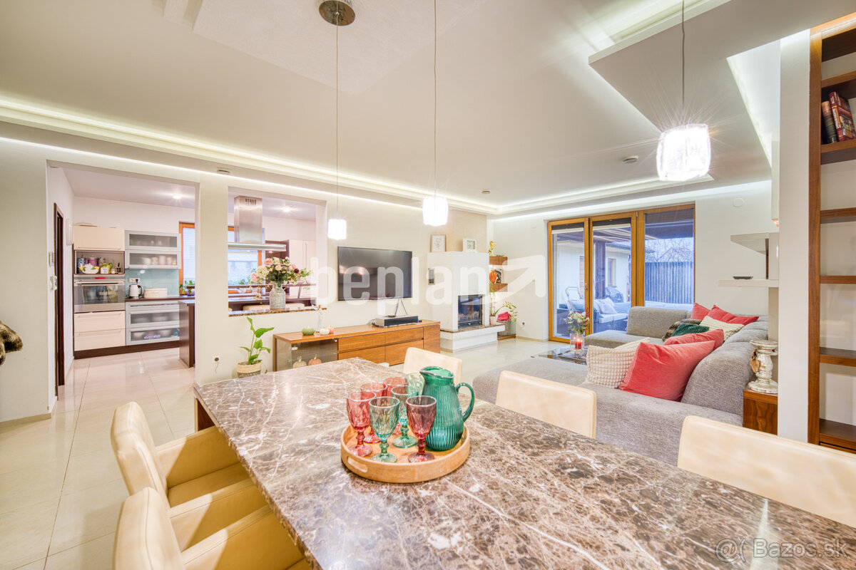 Na predaj kompletne zariadený rodinný dom vo Veľkom Bieli - 10