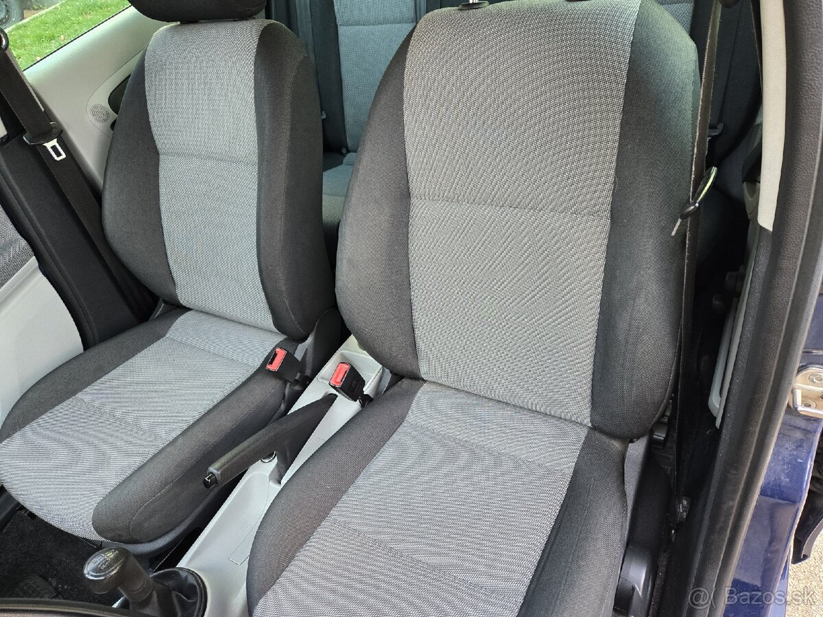 Skoda fabia combi 1.6 tdi - 10