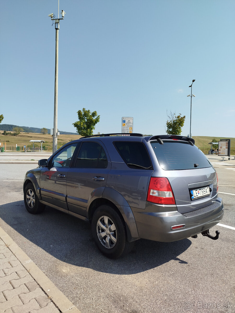 Predám KIA Sorento 2,5 diesel/manual - 10