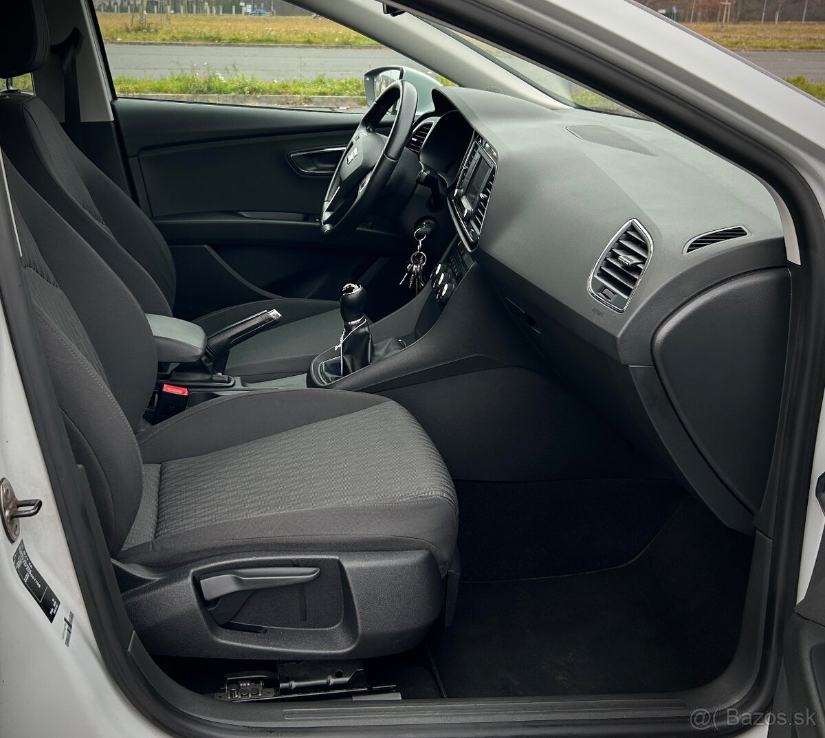 SEAT LEON 1.4TSI 90KW (123PS) ECO-STYLE HATCHBACK - 10