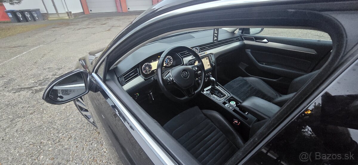 Predám vw Passat 2.0 TDI Comfortline - 10