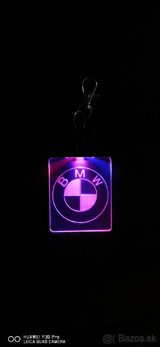 Led kľúčenka s vlastným TEXTOM / logom - 10