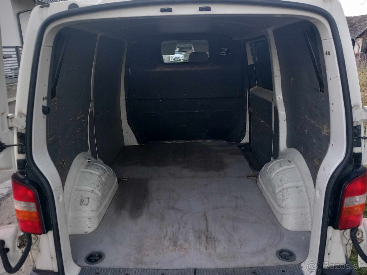 VW Transporter 2.5Tdi 4x4 96kw Kúp.Slovensko ťažné - 10
