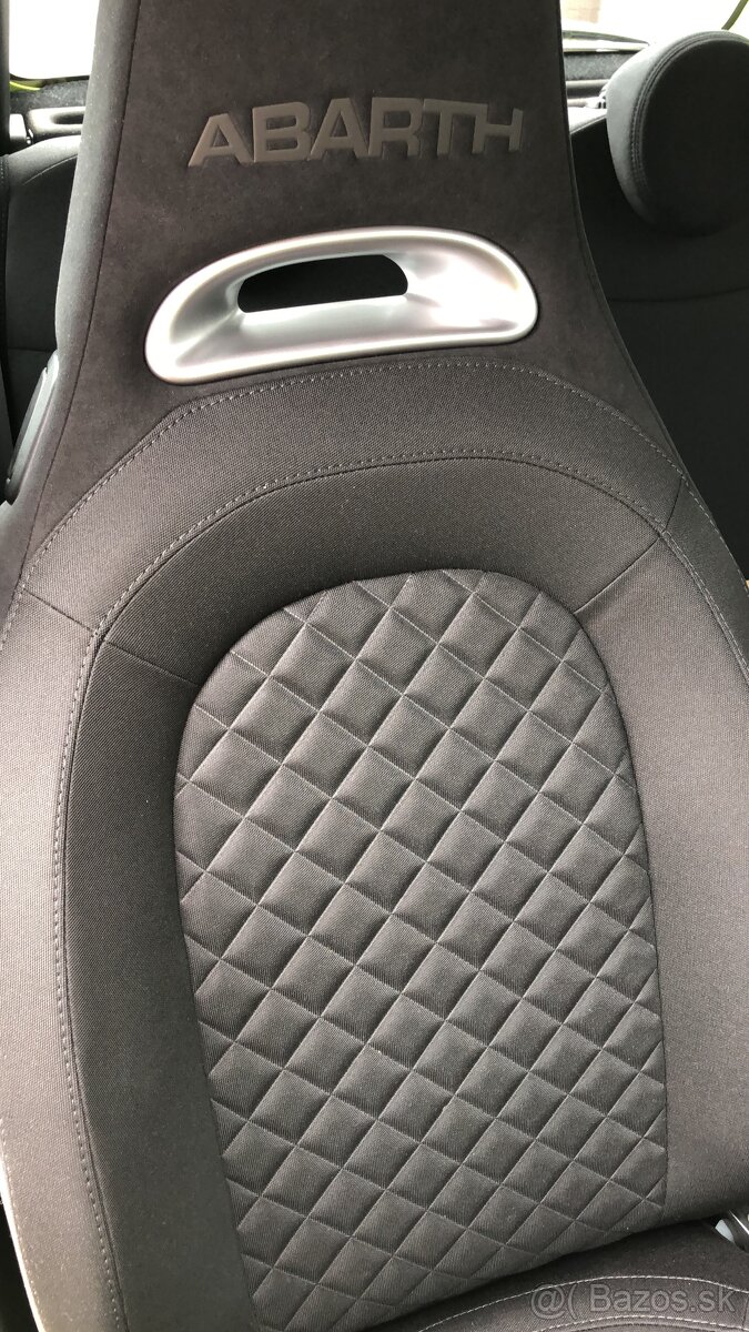 Abarth 595 145 HP 2021 manuál - 10