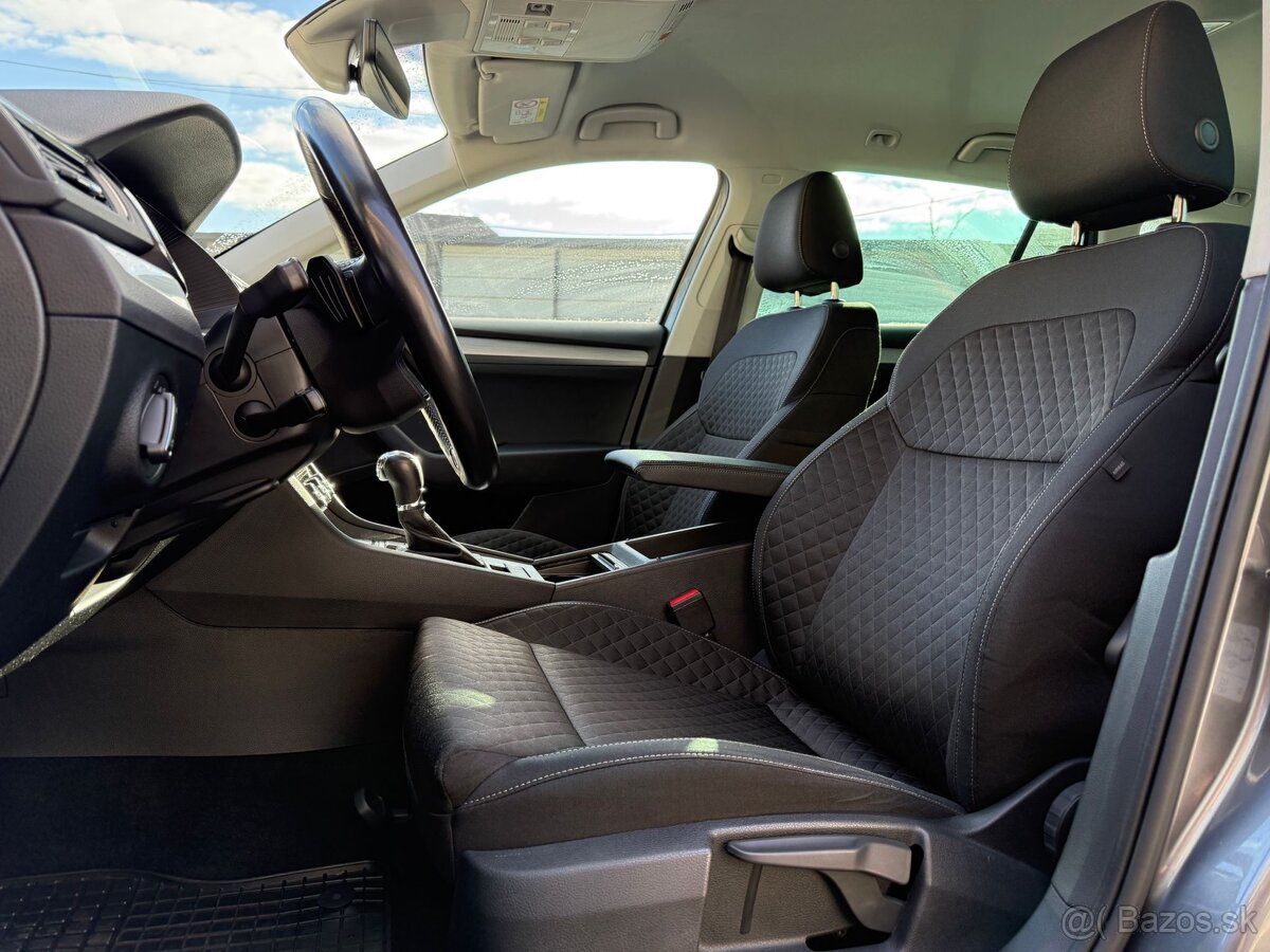 Škoda Superb Combi 2.0 TDI - 10