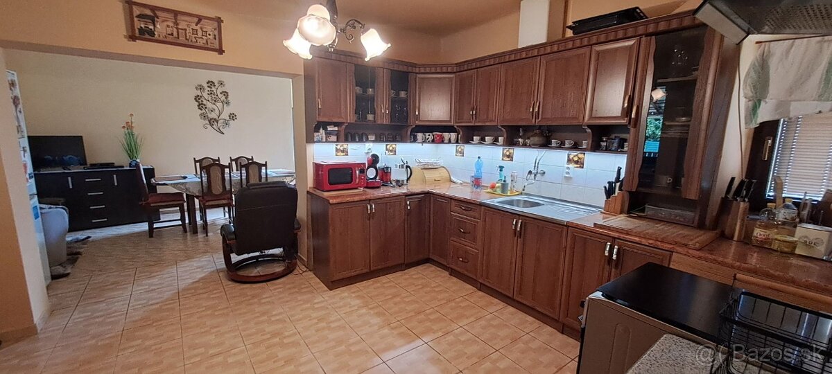 Na predaj chalupa v krásnom prostredí myjavských kopaníc. - 10