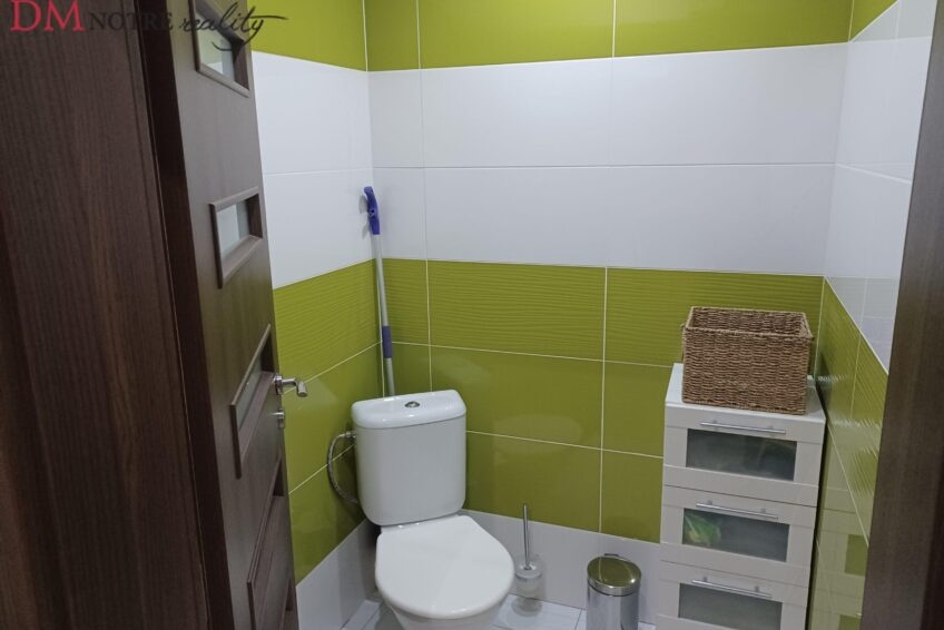 Rodinný dom po rekonštrukcii v obci Vidiná. - 10