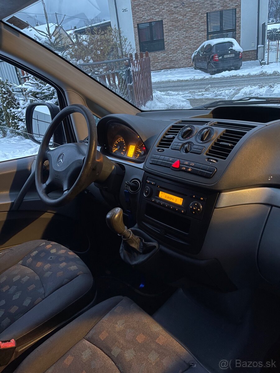 Mercedes-Benz Vito W639 2.2cdi - 10
