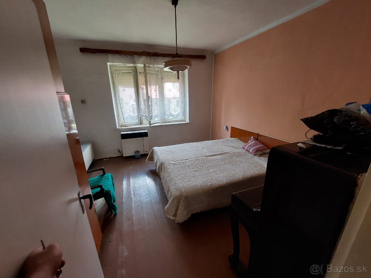 Rodinný dom vhodný aj na podnikanie - 10