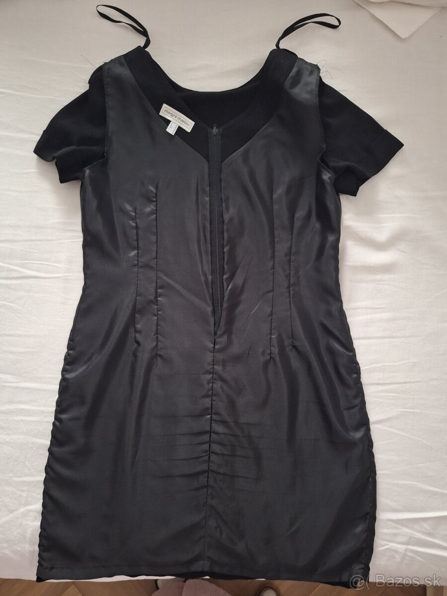 Čierne dámske púzdrové šaty -kokteilky - 10