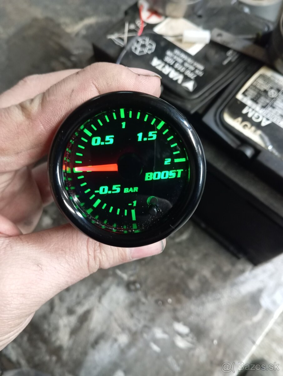 Hodiny tlaku turba - 10