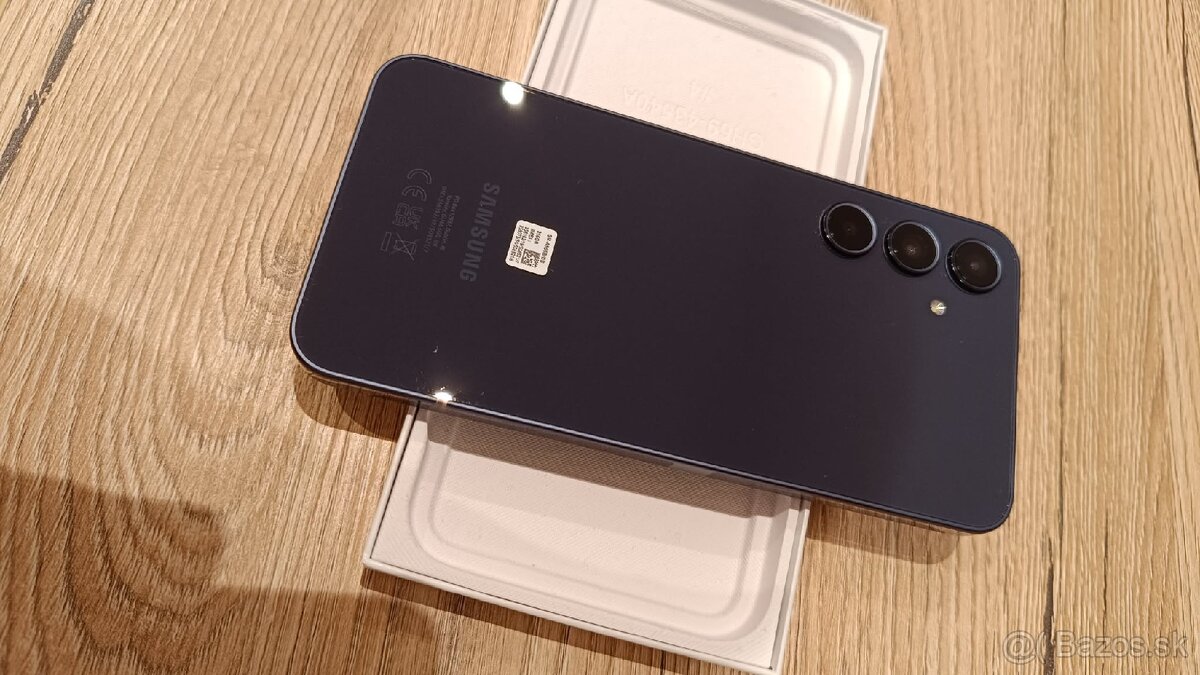 Predám Samsung Galaxy A35 8G/256GB - 10