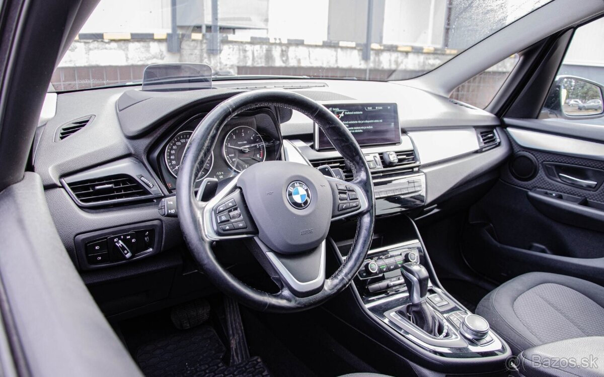BMW Rad 2 Gran Tourer 2 218d xDrive Advantage A/T - 10