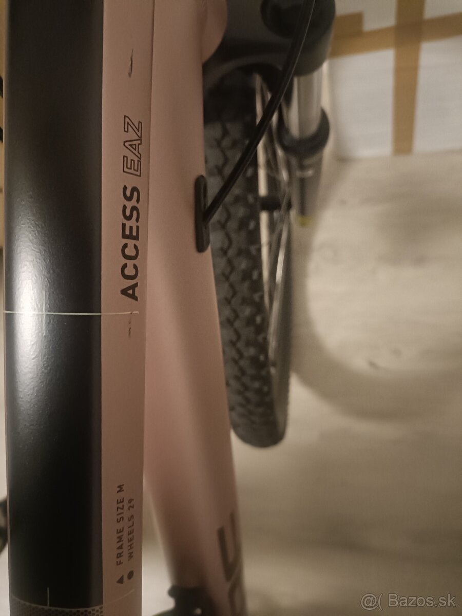 Predám CUBE ACCESS WS EAZ - 10