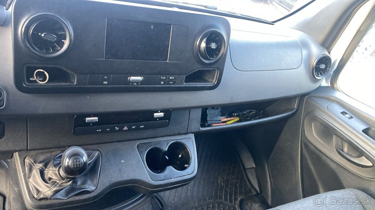 Mercedes-Benz Sprinter 314 - 10