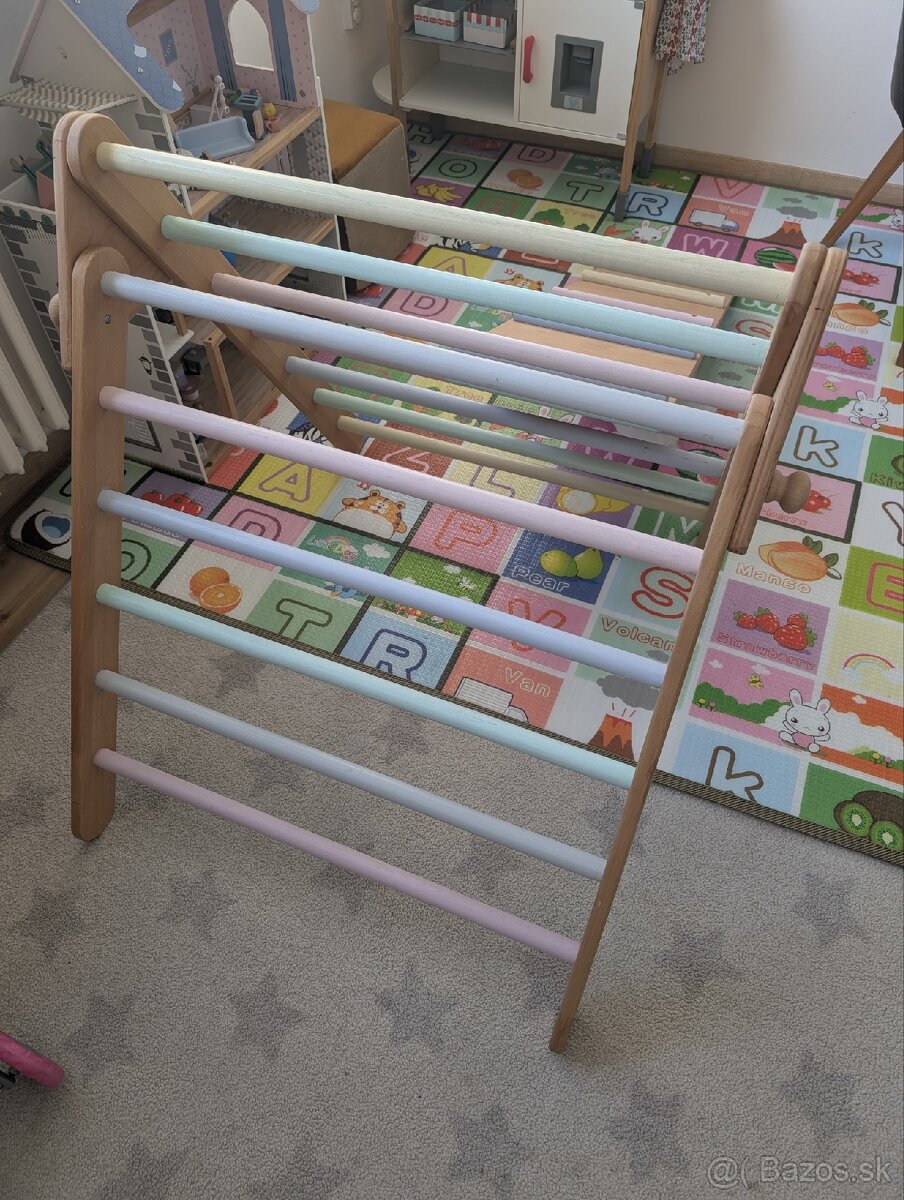 Piklerovej triangel s rebrikom/šmykľavkou - 10