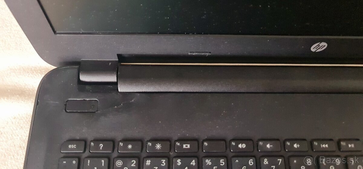 Notebooky HP 255 G4 - 10