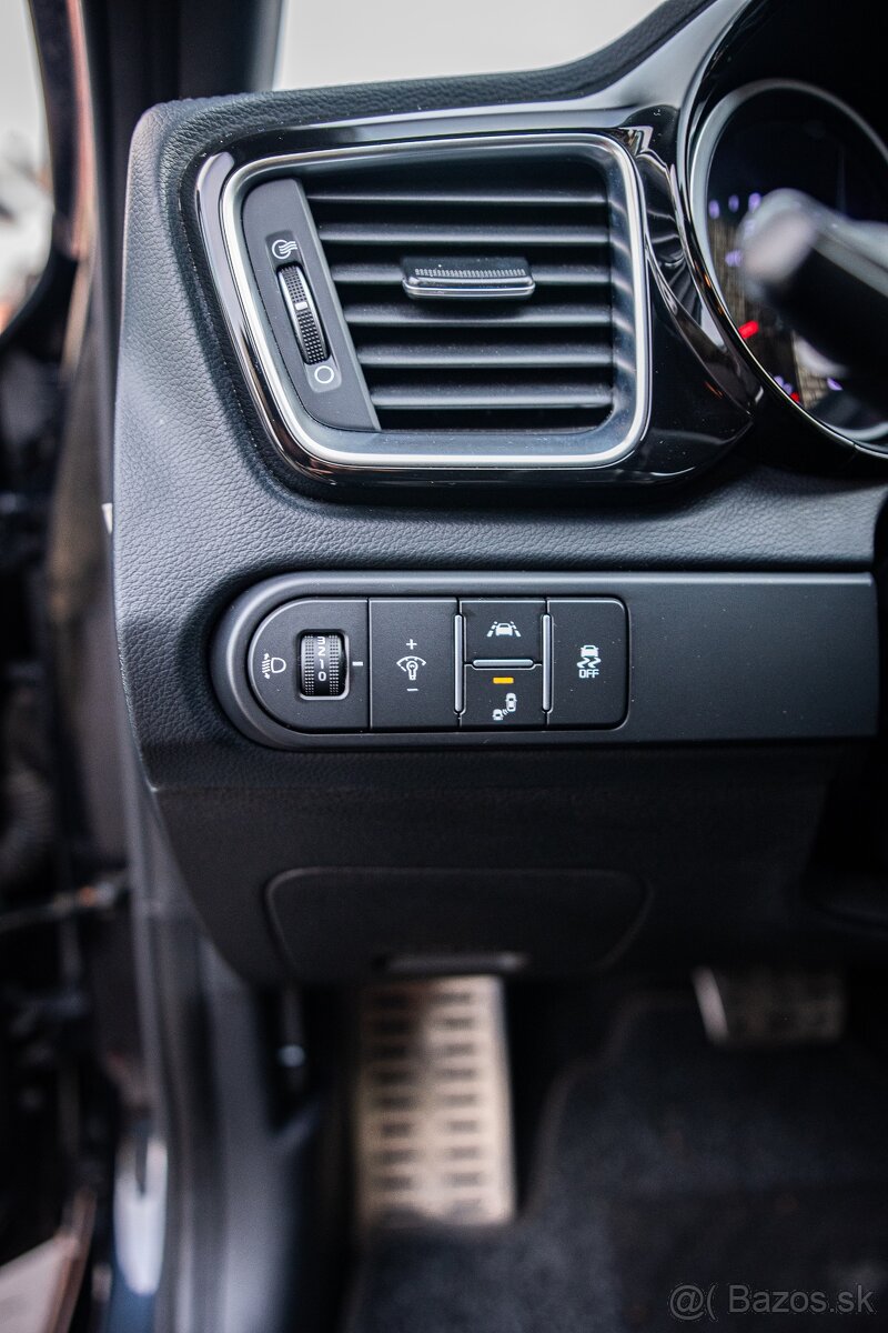 KIA Ceed 2020 GT-LINE 1.majitel V ZÁRUKE - DPH - SK Vozidlo - 10