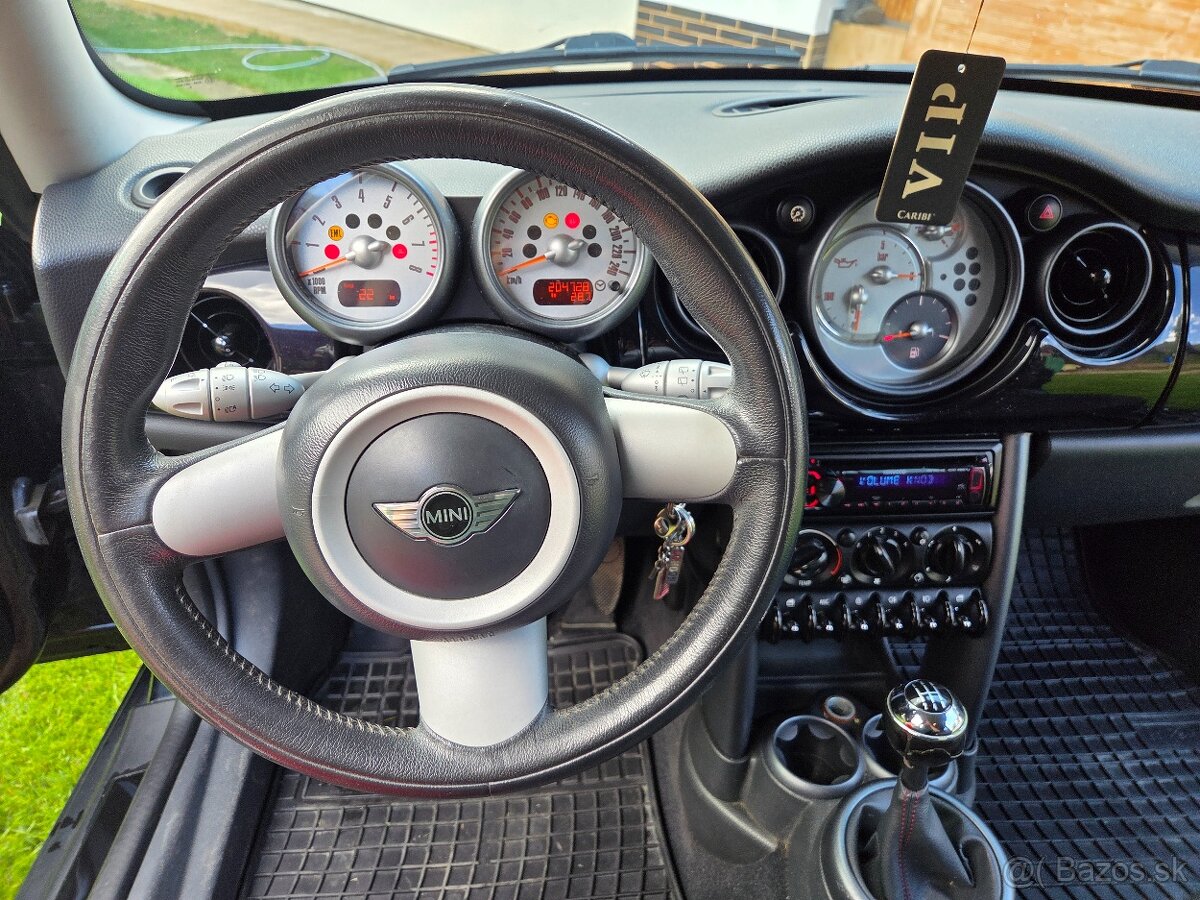 MINI Cooper One Seven - 10