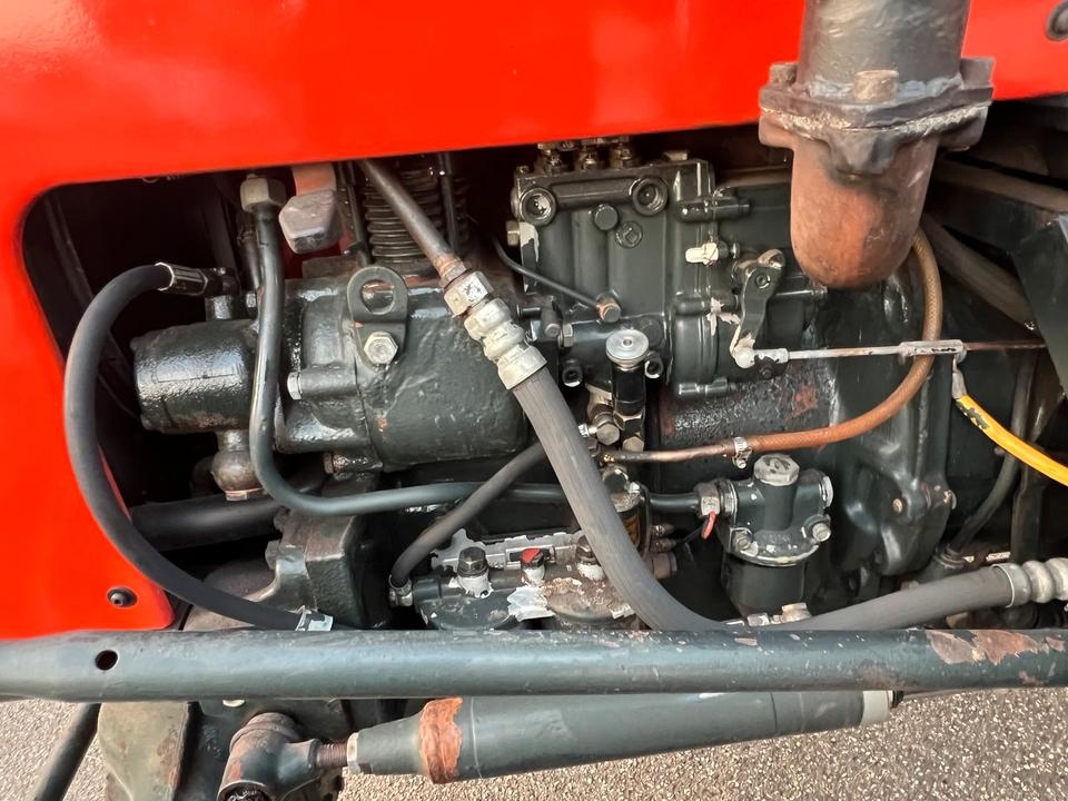 Traktor Zetor 5245 s pohonom všetkých kolies - 10