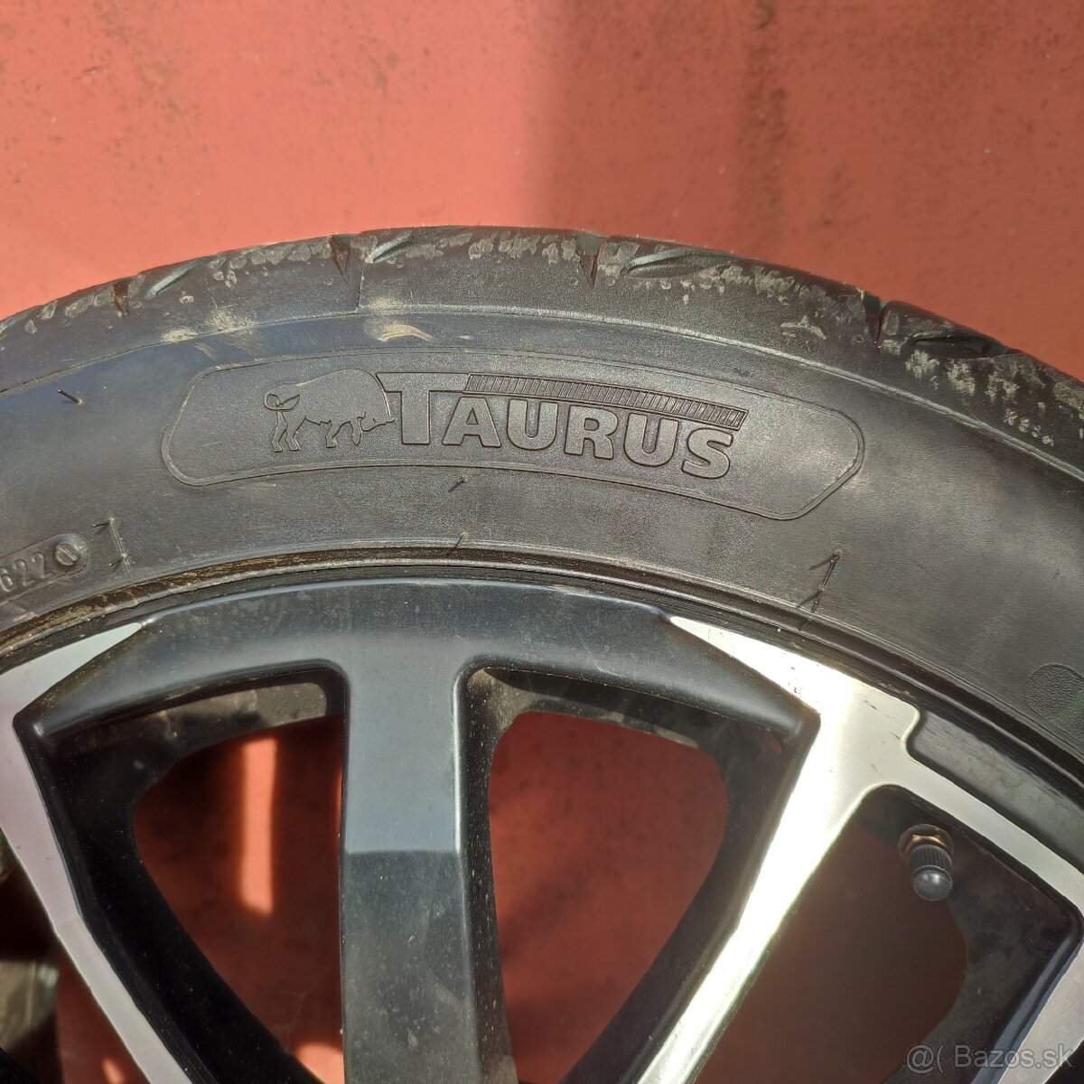 245/45 R18 100W - 10