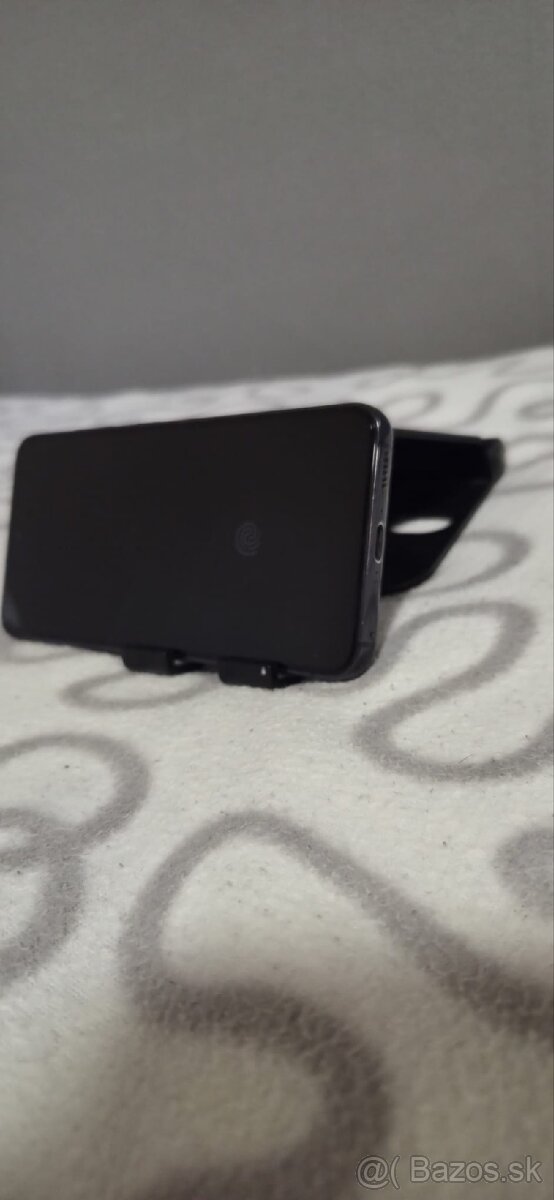 Samsung Galaxy S23 / 256GB - 10