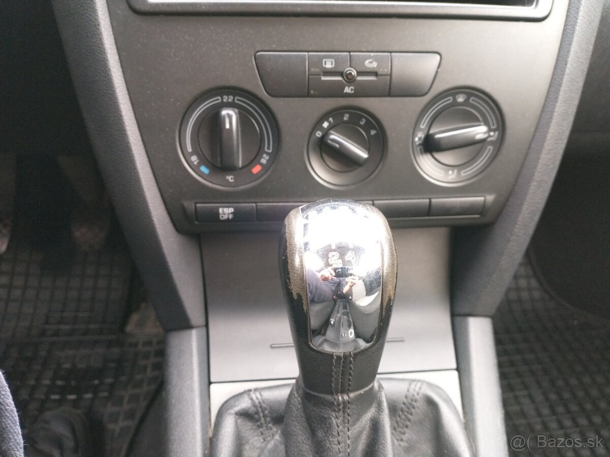 Škoda Octavia Combi 1.9 TDI 77 kw M5 - 10