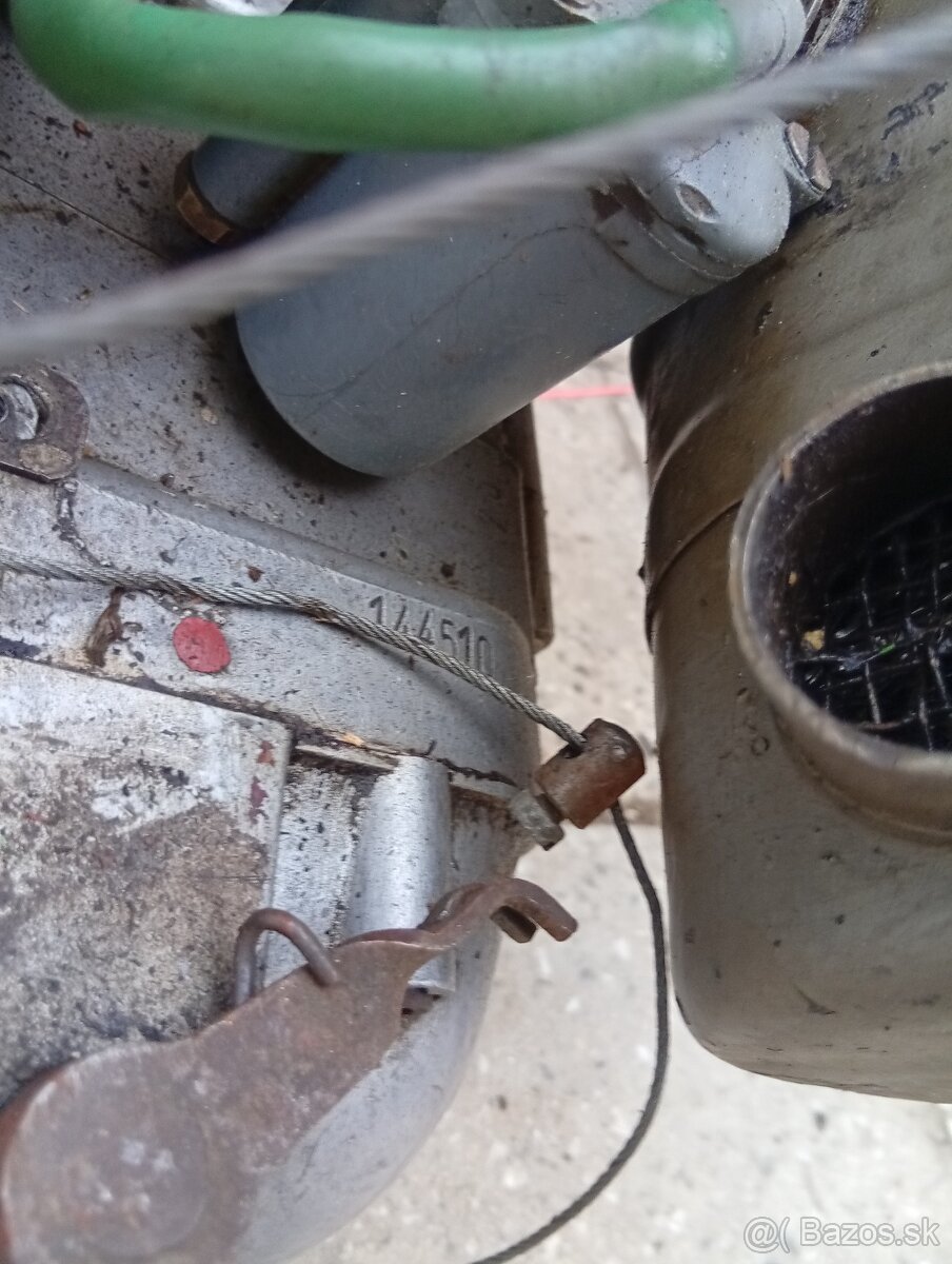 Predám tento motor manet - 10