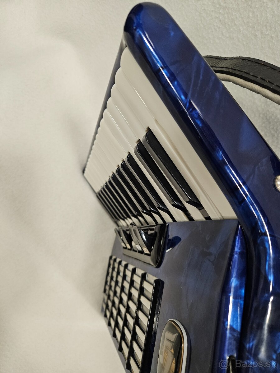 Akordeon weltmeister stella 60 basovy - 10