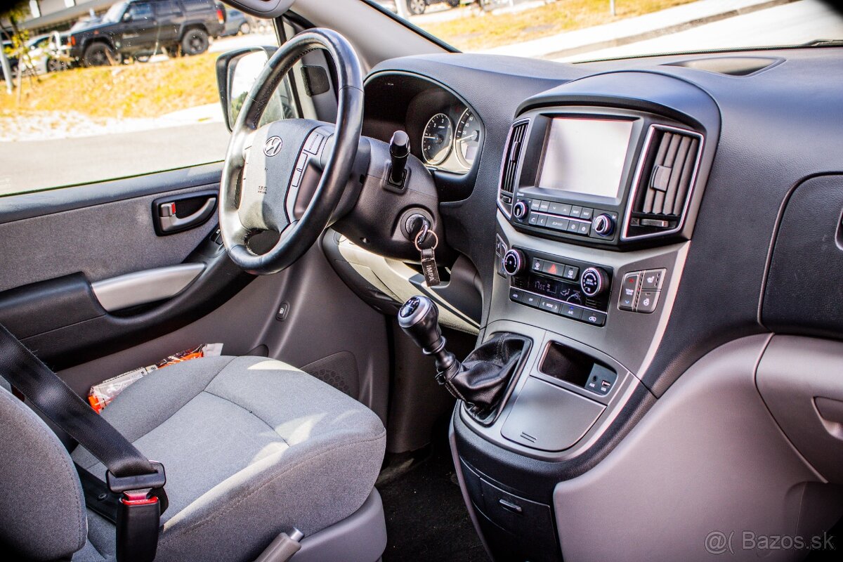 Hyundai H1 H-1 2.5 CRDi E6 Tour - 10