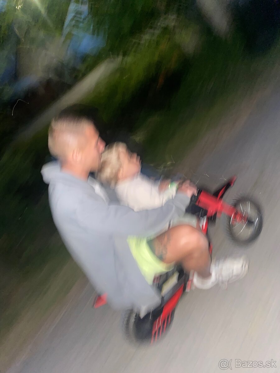 Detská elektricka motorka - 10