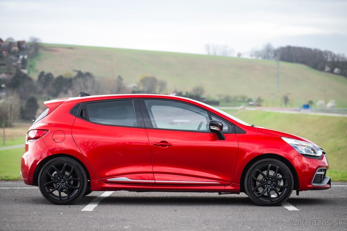 Renault Clio 1.6 Turbo R.S. EDC, 147kW - 10