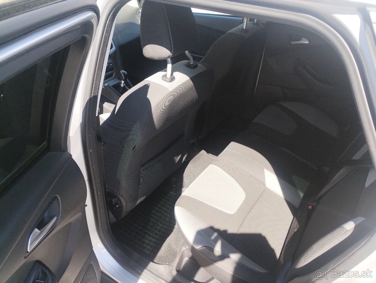 Ford Focus Kombi 1.0 SCTi 125k Trend - 10