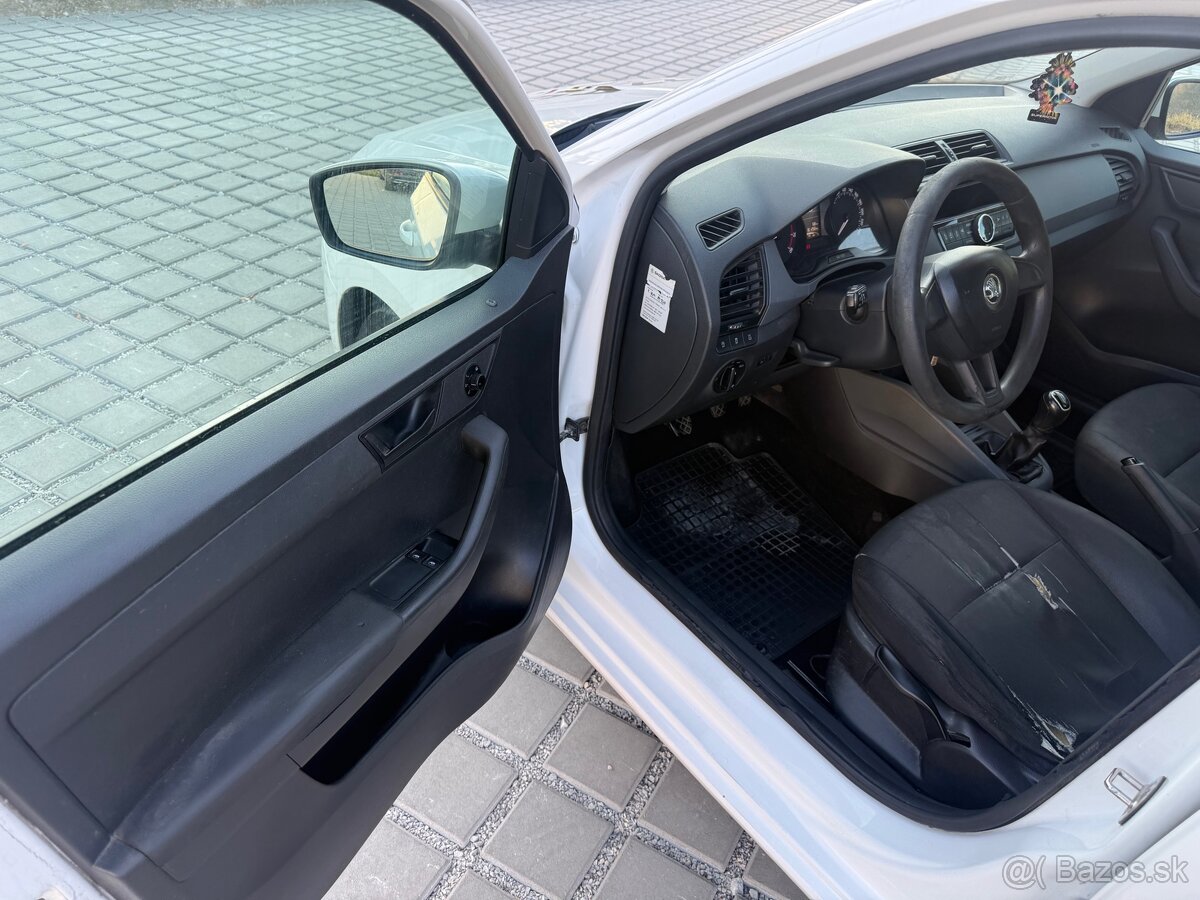 Fabia 3 - 10
