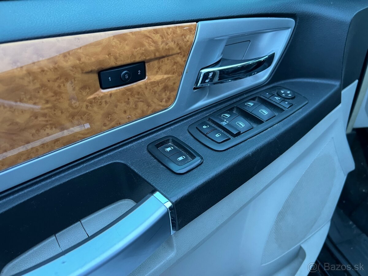 Chrysler Grand Voyager -limited - 10