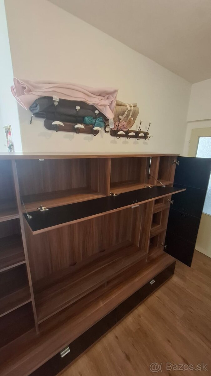 Obývačková stena - 10