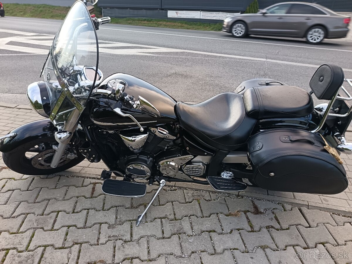 Yamaha Midnight Star XVS 1300 A - 10