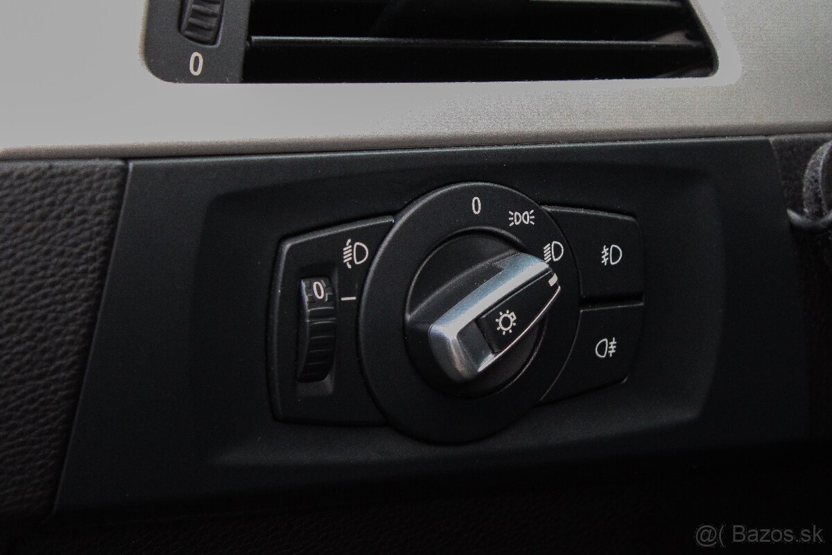 BMW E91 320d Touring 130kW Automat facelift - 10