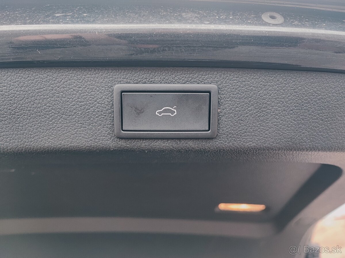 Skoda Superb Combi Sportline 2.0 TDI - 10