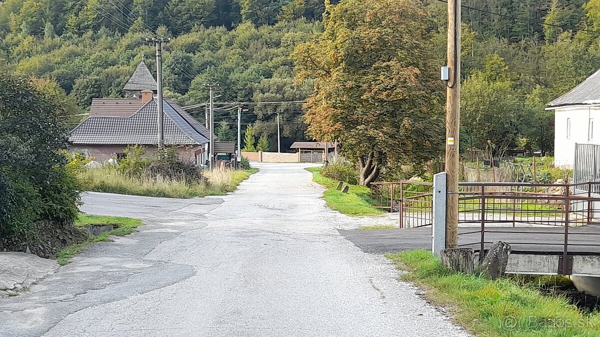 EXKLUZÍVNE na predaj stavebný pozemok, 303m2, Zlatá Idka - 10