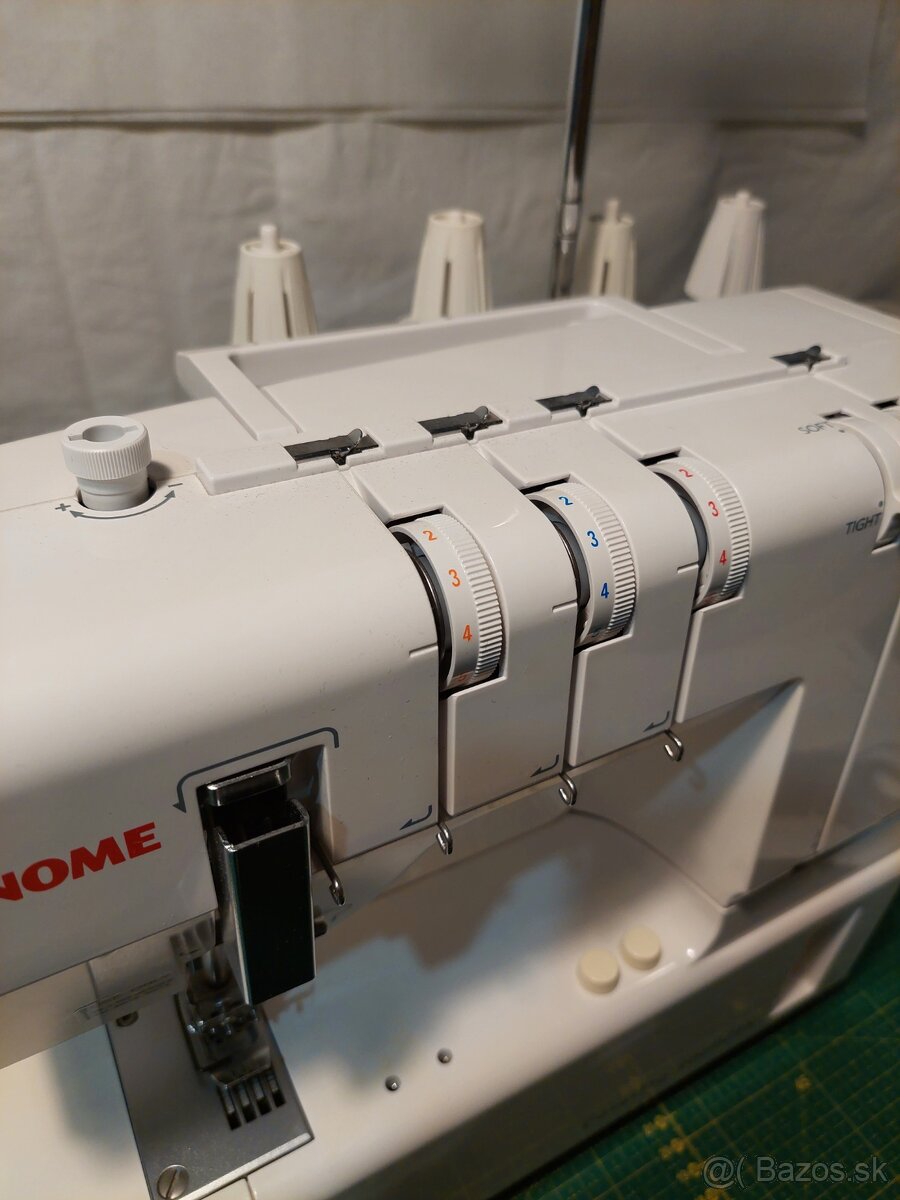 Coverlock Janome 2000 CPX + lemovač zakladač - 10