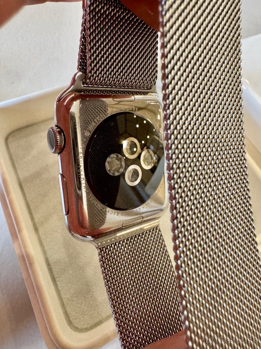 Apple WATCH 42mm 1. generácia - 10