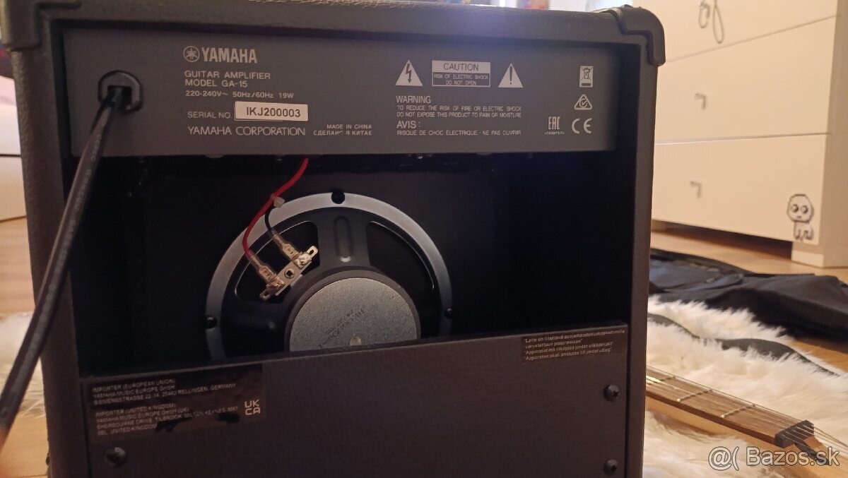 Elektrická gitara Yamaha - 10