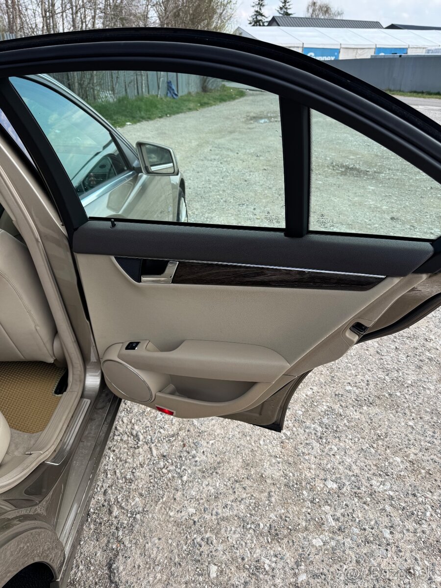 👉🏼PREDÁM Mercedes Benz C320cdi 4matic W204👈🏼 - 10