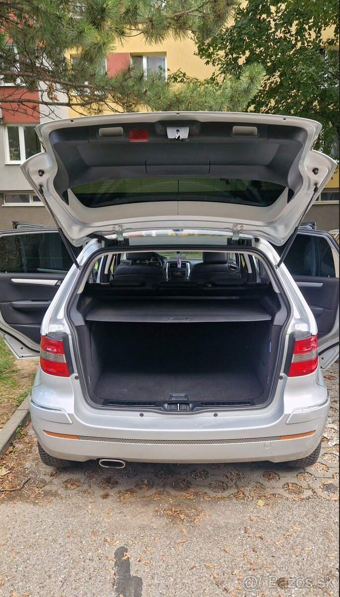 Predám svoje obľúbené auto - 10