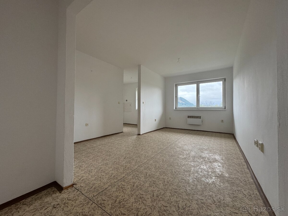 Predaj 1 iz.bytu 34m2,Lipt.Lúžna - 10