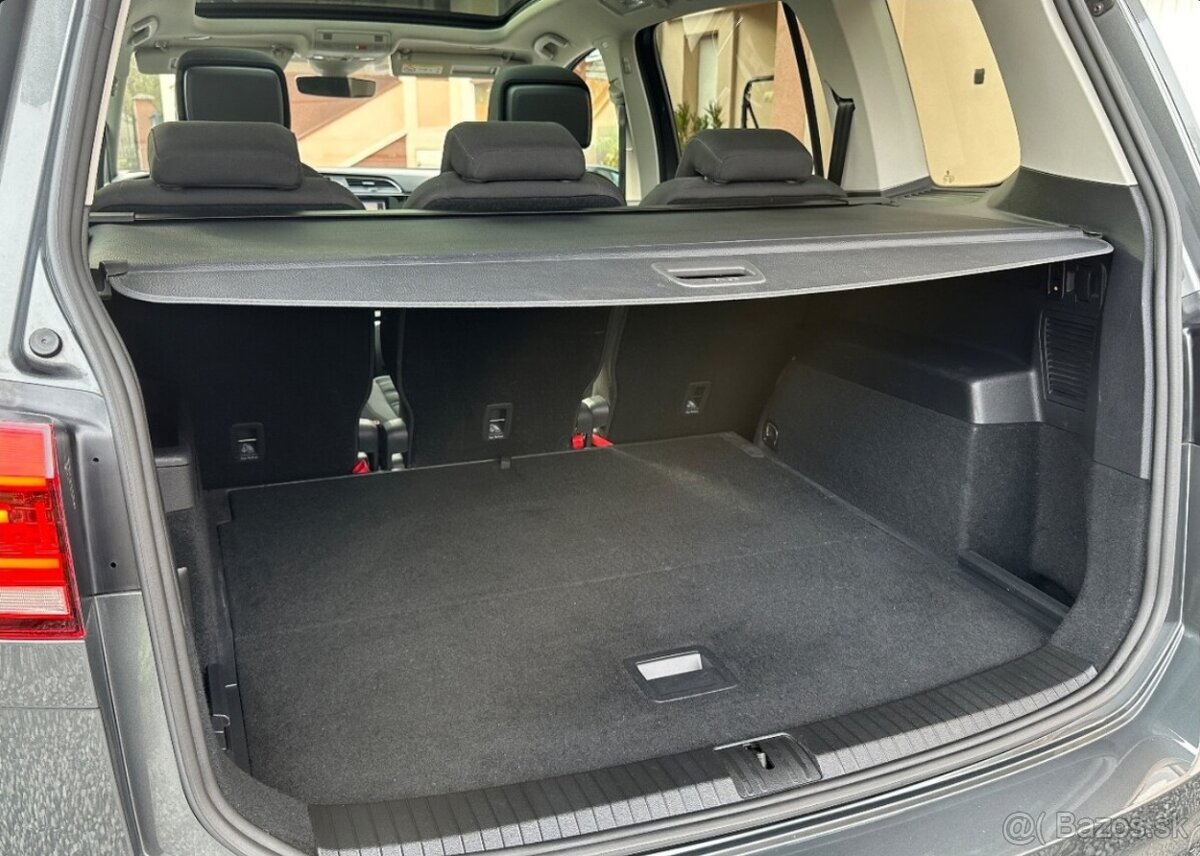 Volkswagen Touran 1.6 TDI DSG7 - 10